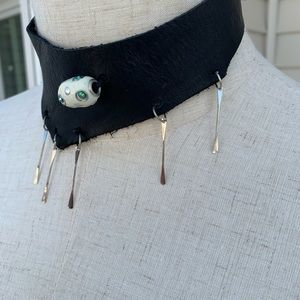 OOAK leather choker w/vintage bead, silver paddles